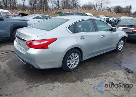 2016 Nissan Altima 2.5/2.5 S/2.5 Sl/2.5 Sr/2.5 Sv z USA, uszkodzony, nr VIN 1N4AL3APXGC255536